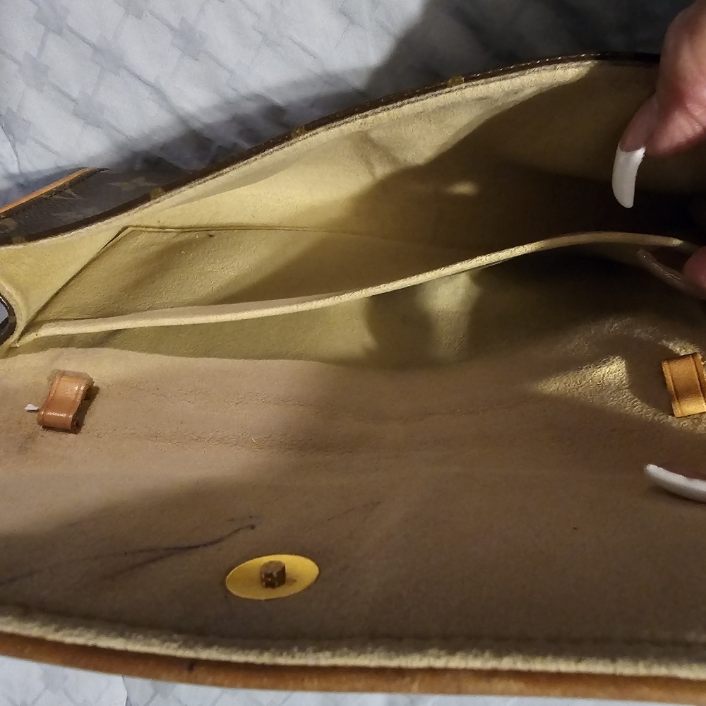 Authentic long wallet